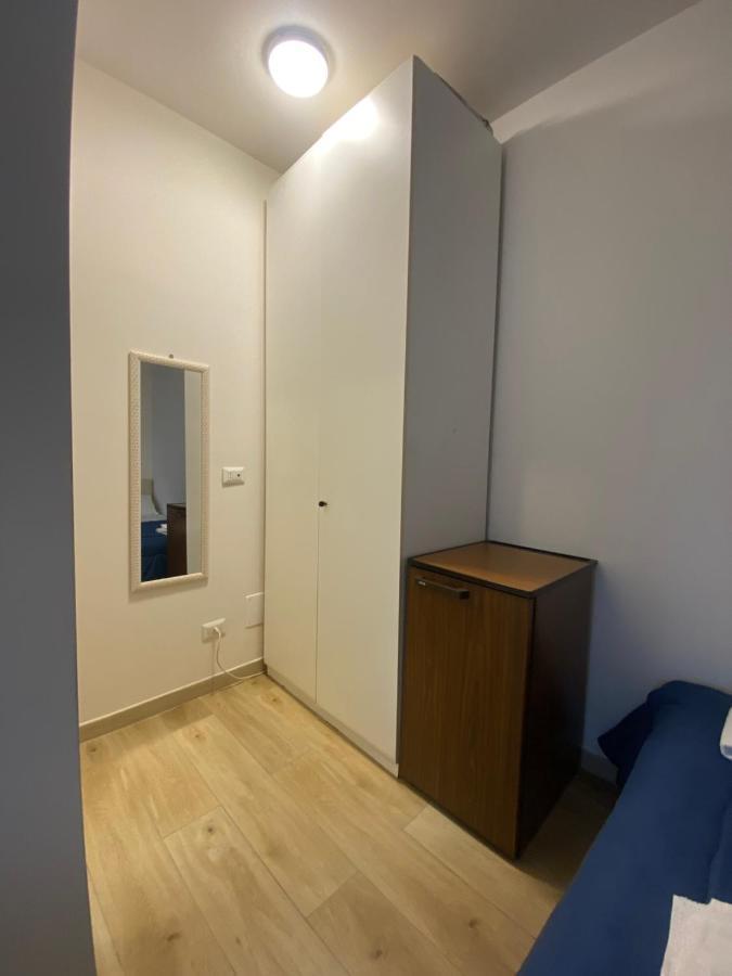 Mini Loft - Bari Centro - A Due Passi Dal Mare Appartement Buitenkant foto
